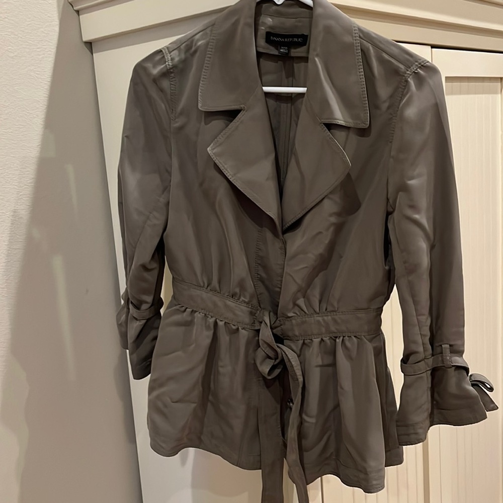 Banana Republic jacket/top with tie waist